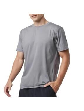 Vuori men’s tee size L